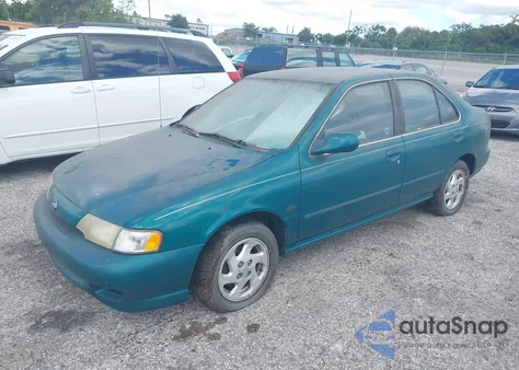 1999 Nissan Sentra Gxe/Xe z USA, uszkodzony, nr VIN 1N4AB41D2XC716582